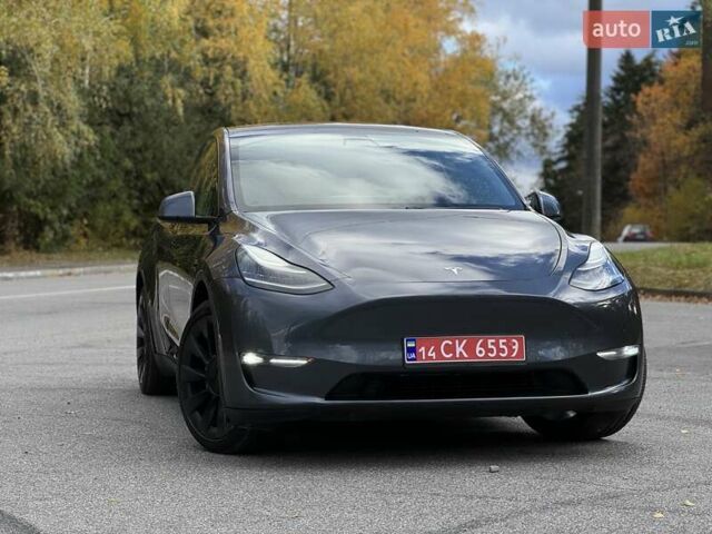 Серый Тесла Model Y, объемом двигателя 0 л и пробегом 211 тыс. км за 18950 $, фото 2 на Automoto.ua