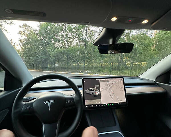 Сірий Тесла Model Y, об'ємом двигуна 0 л та пробігом 57 тис. км за 25700 $, фото 18 на Automoto.ua