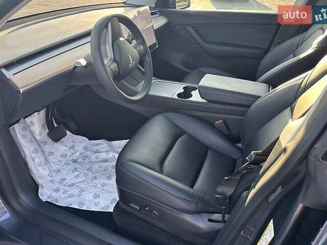 Сірий Тесла Model Y, об'ємом двигуна 0 л та пробігом 69 тис. км за 21900 $, фото 15 на Automoto.ua