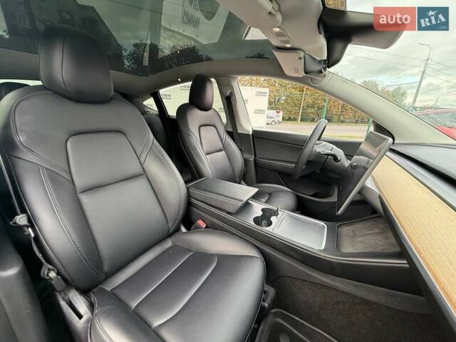 Серый Тесла Model Y, объемом двигателя 0 л и пробегом 102 тыс. км за 18200 $, фото 12 на Automoto.ua