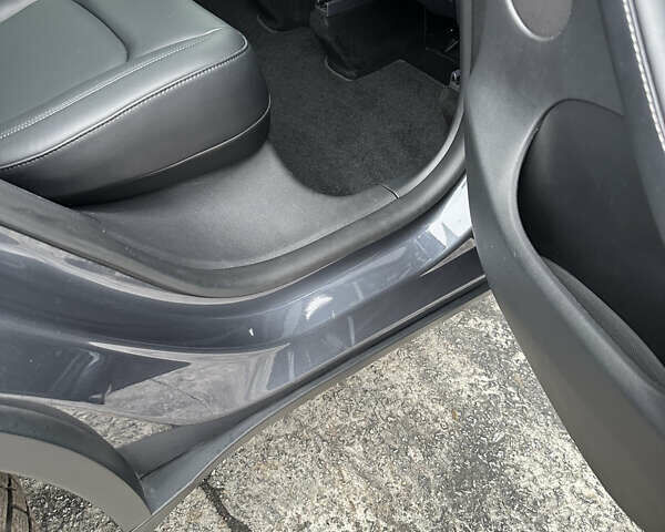 Сірий Тесла Model Y, об'ємом двигуна 0 л та пробігом 91 тис. км за 23400 $, фото 67 на Automoto.ua