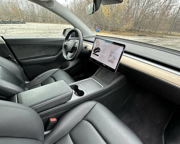 Сірий Тесла Model Y, об'ємом двигуна 0 л та пробігом 91 тис. км за 23400 $, фото 53 на Automoto.ua