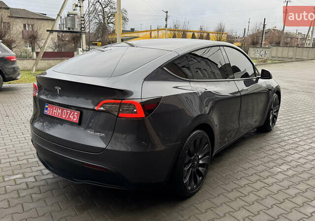 Серый Тесла Model Y, объемом двигателя 0 л и пробегом 138 тыс. км за 20200 $, фото 15 на Automoto.ua