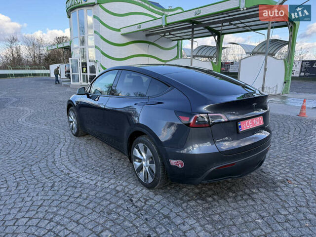 Серый Тесла Model Y, объемом двигателя 0 л и пробегом 51 тыс. км за 24000 $, фото 6 на Automoto.ua