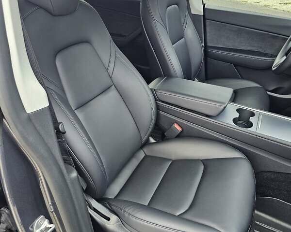 Сірий Тесла Model Y, об'ємом двигуна 0 л та пробігом 87 тис. км за 27000 $, фото 23 на Automoto.ua
