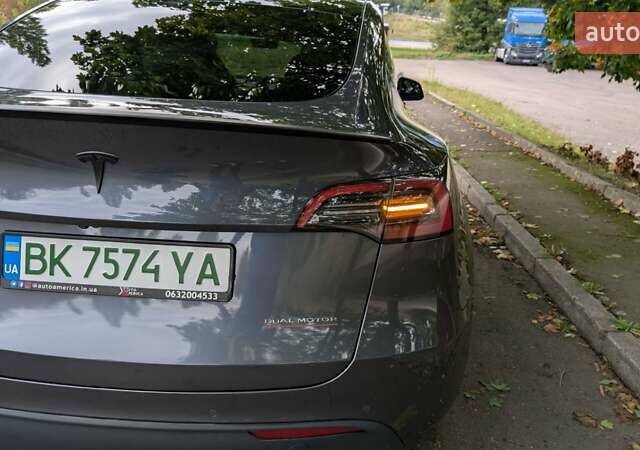 Сірий Тесла Model Y, об'ємом двигуна 0 л та пробігом 152 тис. км за 21000 $, фото 16 на Automoto.ua