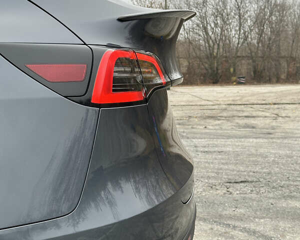 Сірий Тесла Model Y, об'ємом двигуна 0 л та пробігом 91 тис. км за 23400 $, фото 37 на Automoto.ua
