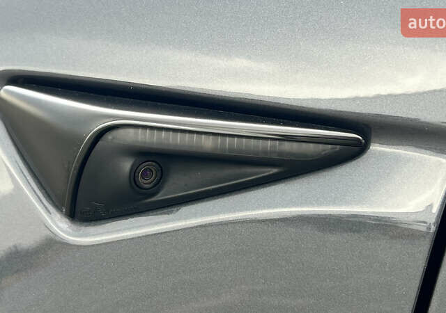 Серый Тесла Model Y, объемом двигателя 0 л и пробегом 110 тыс. км за 24800 $, фото 27 на Automoto.ua