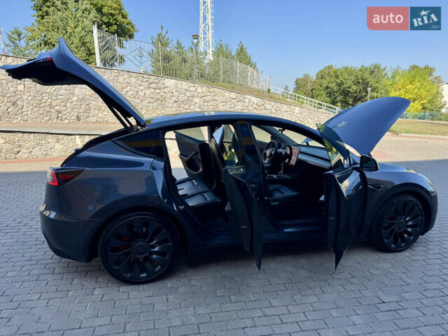 Серый Тесла Model Y, объемом двигателя 0 л и пробегом 107 тыс. км за 29800 $, фото 25 на Automoto.ua