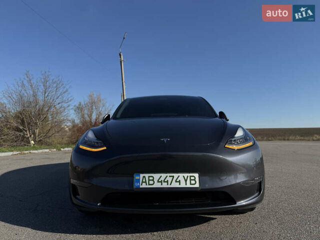 Серый Тесла Model Y, объемом двигателя 0 л и пробегом 44 тыс. км за 26000 $, фото 6 на Automoto.ua