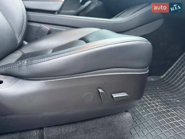 Серый Тесла Model Y, объемом двигателя 0 л и пробегом 107 тыс. км за 23999 $, фото 36 на Automoto.ua