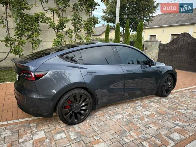 Серый Тесла Model Y, объемом двигателя 0 л и пробегом 100 тыс. км за 25500 $, фото 10 на Automoto.ua