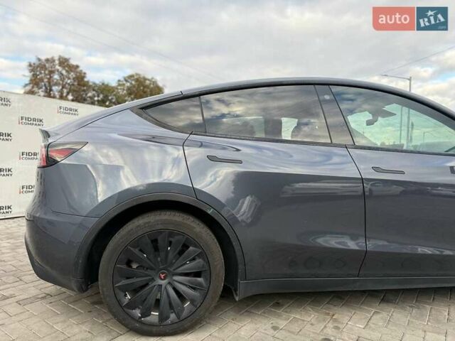 Серый Тесла Model Y, объемом двигателя 0 л и пробегом 102 тыс. км за 18200 $, фото 11 на Automoto.ua
