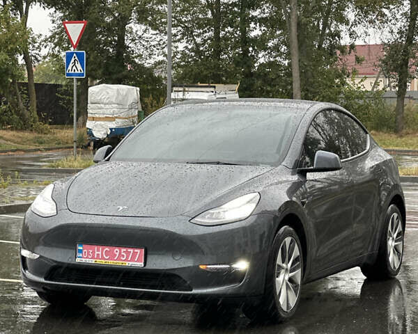 Сірий Тесла Model Y, об'ємом двигуна 0 л та пробігом 52 тис. км за 23499 $, фото 3 на Automoto.ua