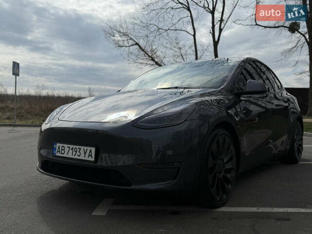 Серый Тесла Model Y, объемом двигателя 0 л и пробегом 96 тыс. км за 27500 $, фото 20 на Automoto.ua