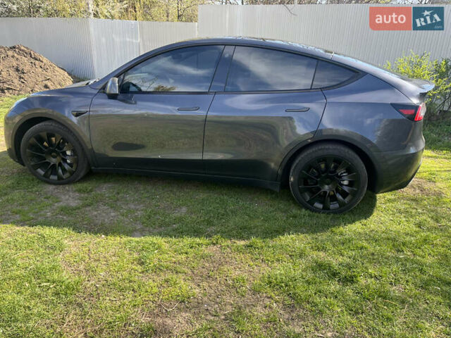 Серый Тесла Model Y, объемом двигателя 0 л и пробегом 68 тыс. км за 33000 $, фото 5 на Automoto.ua