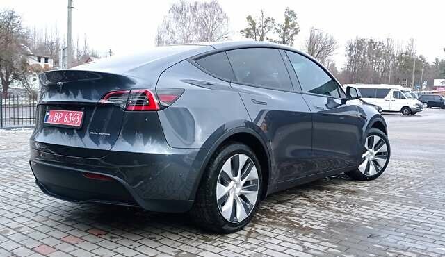 Сірий Тесла Model Y, об'ємом двигуна 0 л та пробігом 52 тис. км за 32200 $, фото 27 на Automoto.ua