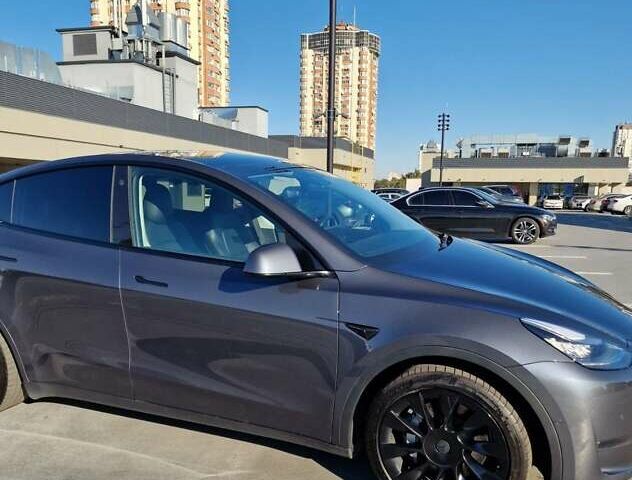 Сірий Тесла Model Y, об'ємом двигуна 0 л та пробігом 80 тис. км за 27700 $, фото 7 на Automoto.ua
