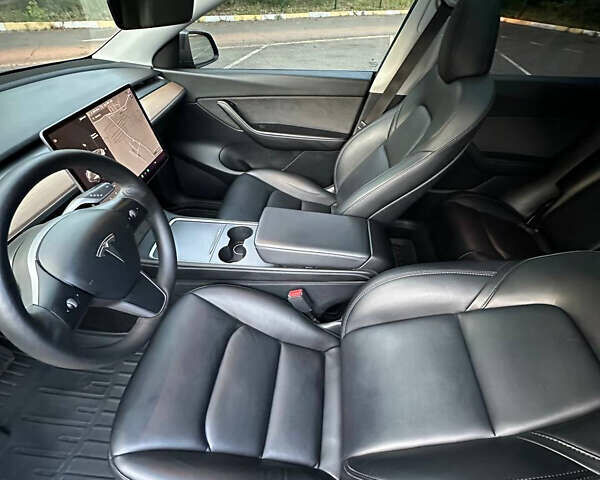Сірий Тесла Model Y, об'ємом двигуна 0 л та пробігом 57 тис. км за 25700 $, фото 19 на Automoto.ua