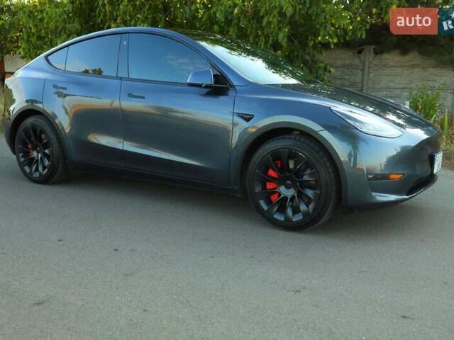 Серый Тесла Model Y, объемом двигателя 0 л и пробегом 85 тыс. км за 25000 $, фото 26 на Automoto.ua