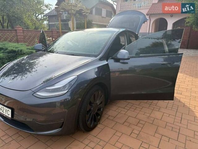 Серый Тесла Model Y, объемом двигателя 0 л и пробегом 100 тыс. км за 25500 $, фото 18 на Automoto.ua