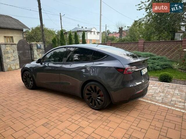 Серый Тесла Model Y, объемом двигателя 0 л и пробегом 100 тыс. км за 25500 $, фото 7 на Automoto.ua