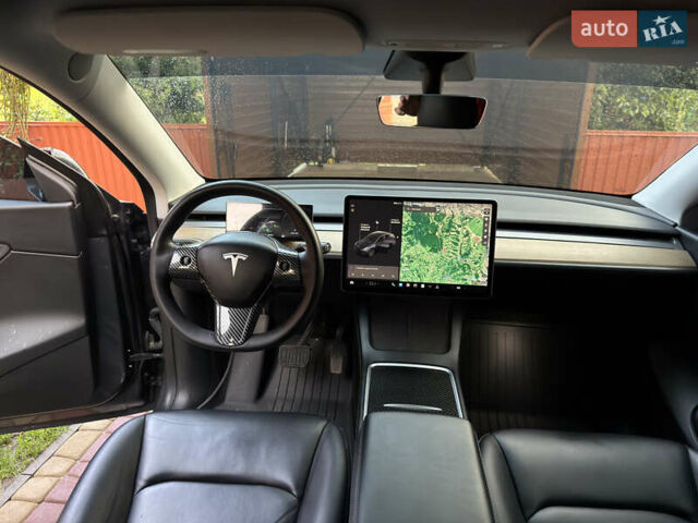 Серый Тесла Model Y, объемом двигателя 0 л и пробегом 78 тыс. км за 28000 $, фото 10 на Automoto.ua