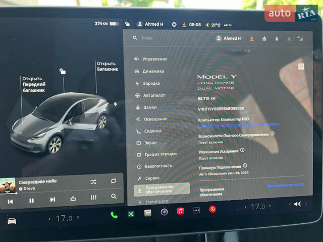 Серый Тесла Model Y, объемом двигателя 0 л и пробегом 96 тыс. км за 21900 $, фото 5 на Automoto.ua