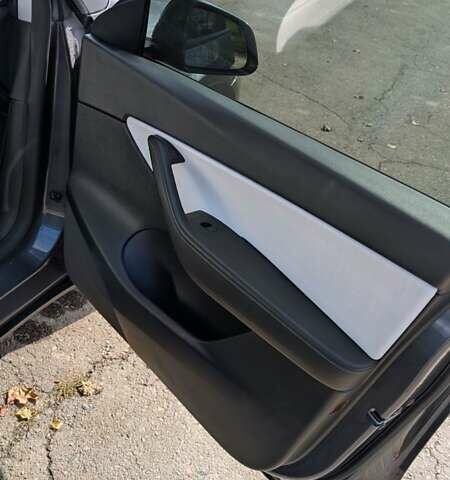 Сірий Тесла Model Y, об'ємом двигуна 0 л та пробігом 152 тис. км за 21000 $, фото 53 на Automoto.ua