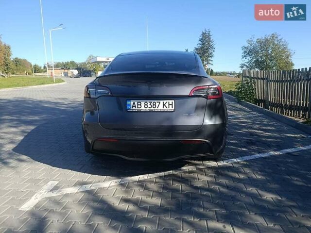 Серый Тесла Model Y, объемом двигателя 0 л и пробегом 29 тыс. км за 27500 $, фото 2 на Automoto.ua