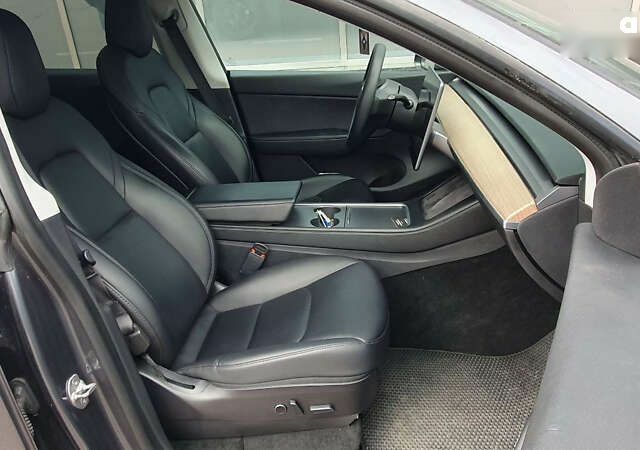 Сірий Тесла Model Y, об'ємом двигуна 0 л та пробігом 84 тис. км за 27900 $, фото 8 на Automoto.ua