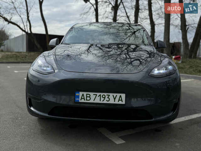 Серый Тесла Model Y, объемом двигателя 0 л и пробегом 96 тыс. км за 27500 $, фото 10 на Automoto.ua