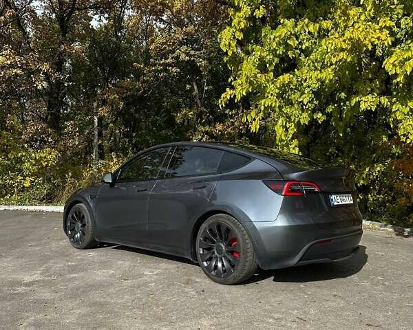 Тесла Model Y 2021 в Каменское - Днепродзержинск на Automoto.ua Серый Тесла Model Y, объемом двигателя 0 л и пробегом 62 тыс. км за 29000 $, фото 5 на Automoto.ua