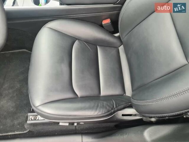 Серый Тесла Model Y, объемом двигателя 0 л и пробегом 85 тыс. км за 28500 $, фото 7 на Automoto.ua