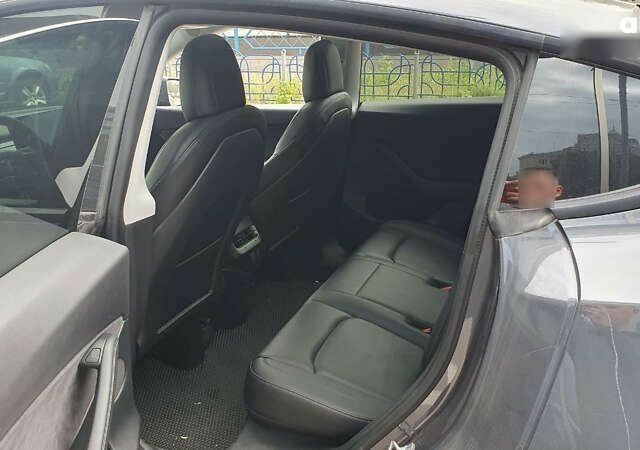 Сірий Тесла Model Y, об'ємом двигуна 0 л та пробігом 84 тис. км за 27900 $, фото 13 на Automoto.ua