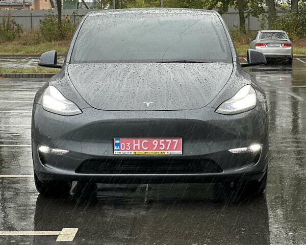 Сірий Тесла Model Y, об'ємом двигуна 0 л та пробігом 52 тис. км за 23499 $, фото 2 на Automoto.ua