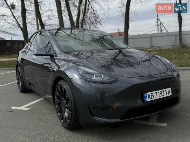 Серый Тесла Model Y, объемом двигателя 0 л и пробегом 96 тыс. км за 27500 $, фото 9 на Automoto.ua