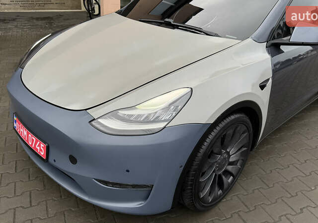 Серый Тесла Model Y, объемом двигателя 0 л и пробегом 138 тыс. км за 20200 $, фото 19 на Automoto.ua