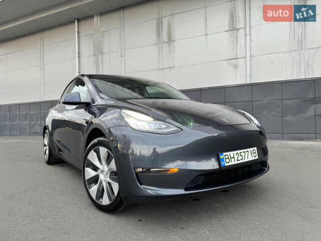 Серый Тесла Model Y, объемом двигателя 0 л и пробегом 33 тыс. км за 23999 $, фото 74 на Automoto.ua