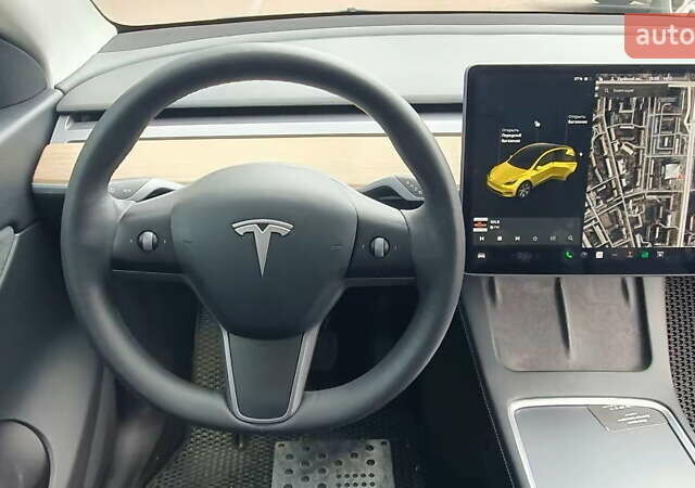 Серый Тесла Model Y, объемом двигателя 0 л и пробегом 84 тыс. км за 24999 $, фото 31 на Automoto.ua