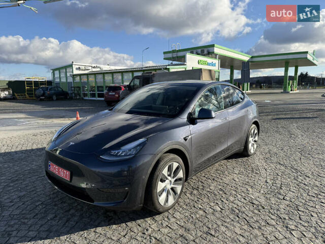 Серый Тесла Model Y, объемом двигателя 0 л и пробегом 51 тыс. км за 24000 $, фото 9 на Automoto.ua