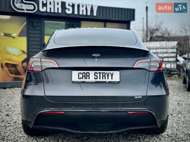Серый Тесла Model Y, объемом двигателя 0 л и пробегом 107 тыс. км за 23999 $, фото 29 на Automoto.ua