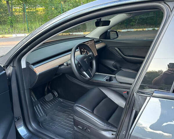Сірий Тесла Model Y, об'ємом двигуна 0 л та пробігом 57 тис. км за 25700 $, фото 12 на Automoto.ua