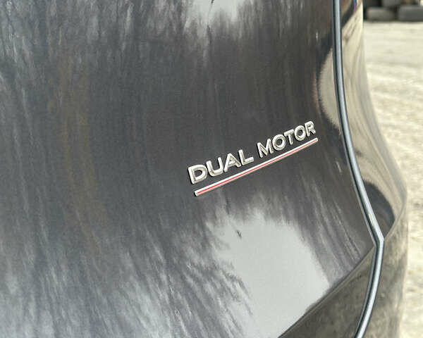 Сірий Тесла Model Y, об'ємом двигуна 0 л та пробігом 91 тис. км за 23400 $, фото 41 на Automoto.ua