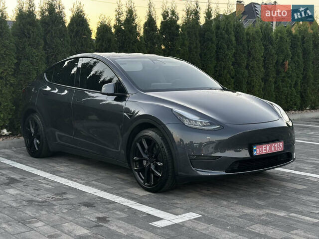 Серый Тесла Model Y, объемом двигателя 0 л и пробегом 85 тыс. км за 24800 $, фото 2 на Automoto.ua