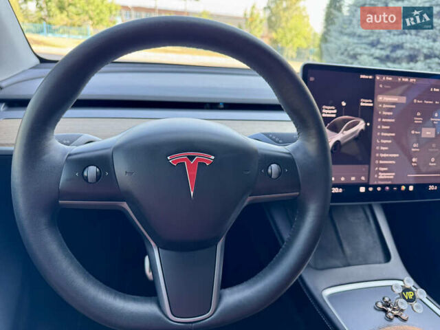 Серый Тесла Model Y, объемом двигателя 0 л и пробегом 107 тыс. км за 29800 $, фото 42 на Automoto.ua