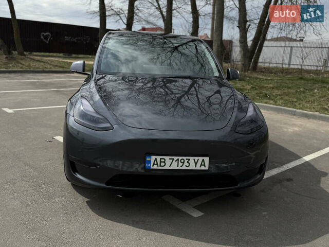 Серый Тесла Model Y, объемом двигателя 0 л и пробегом 96 тыс. км за 27500 $, фото 37 на Automoto.ua