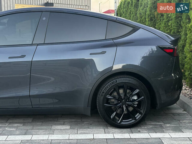 Серый Тесла Model Y, объемом двигателя 0 л и пробегом 85 тыс. км за 24800 $, фото 9 на Automoto.ua
