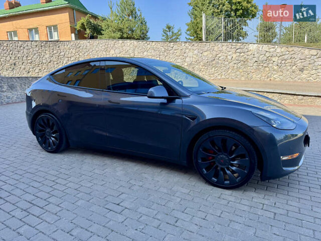 Серый Тесла Model Y, объемом двигателя 0 л и пробегом 107 тыс. км за 29800 $, фото 17 на Automoto.ua