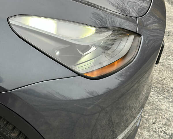Сірий Тесла Model Y, об'ємом двигуна 0 л та пробігом 91 тис. км за 23400 $, фото 52 на Automoto.ua